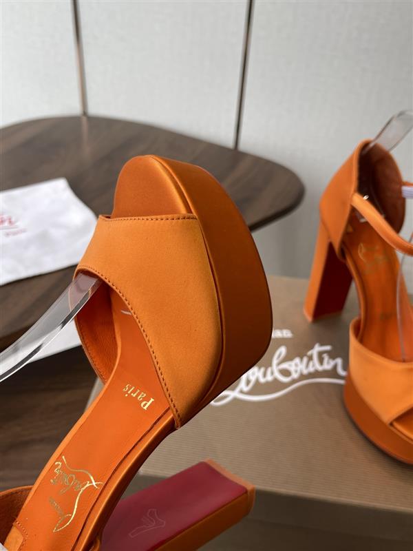 20251128101050174 340